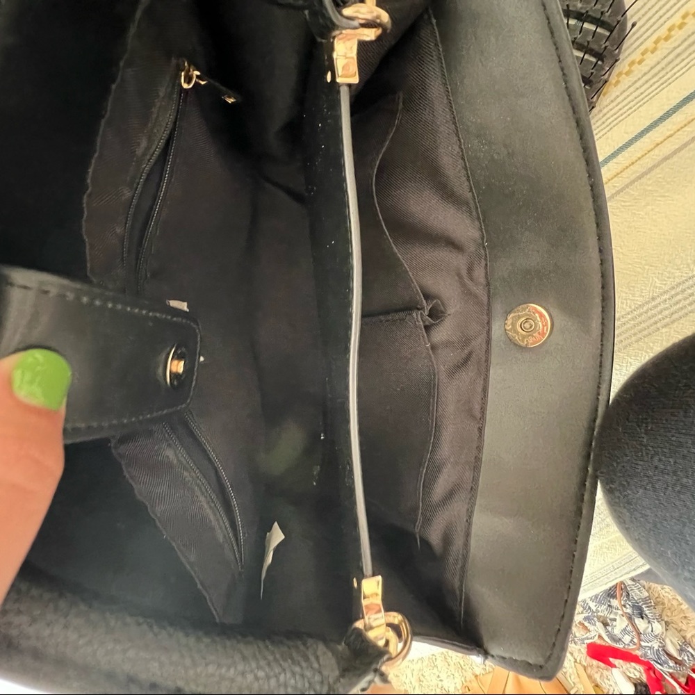 Purse - Picture 3 of 4